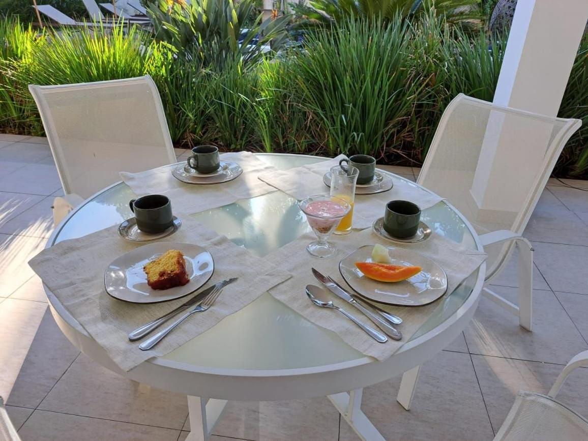 Sal Di Mare Hotel Boutique - Frente Ao Mar Com Piscina Гуаружа Екстер'єр фото